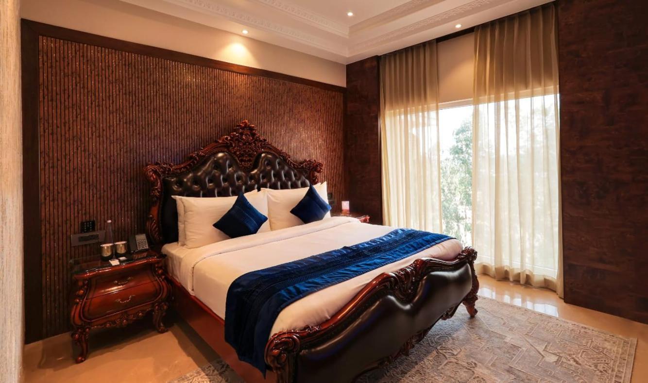 Hukam'S Lalit Mahal - Hotel Convention Club Raipur  Luaran gambar