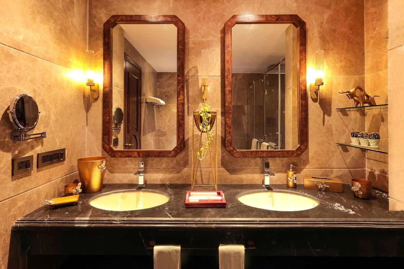 Hukam'S Lalit Mahal - Hotel Convention Club Raipur  Luaran gambar
