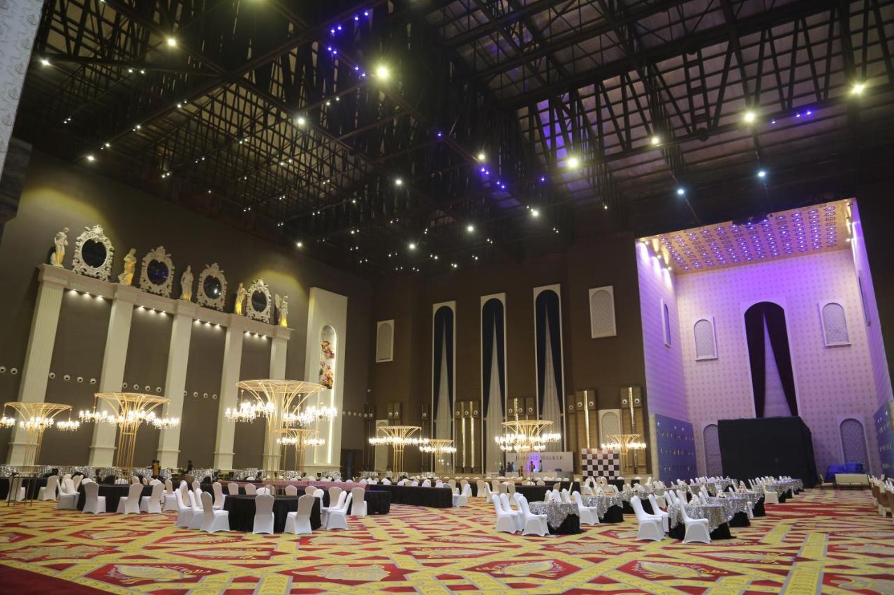 Hukam'S Lalit Mahal - Hotel Convention Club Raipur  Luaran gambar